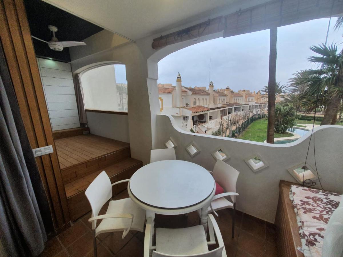 Bungalows Del Golf Almerimar Luaran gambar